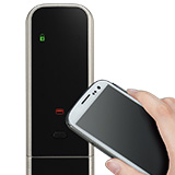 スマホなどのおサイフ機能でロック解除